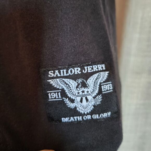 Sailor Jerry Skull and Roses Tee - Picture 3 of 6